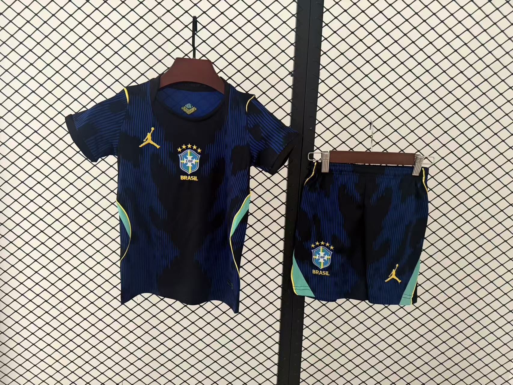 Brazil 26/27 Kids Away Jersey — front