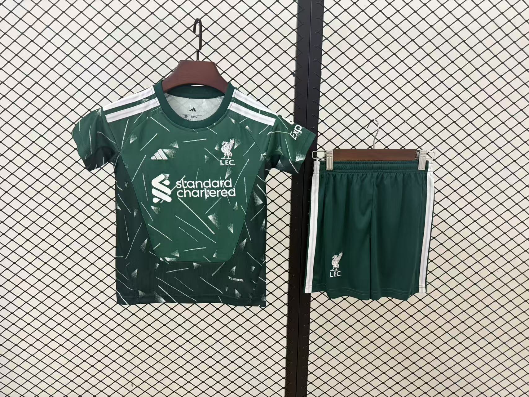Liverpool 26/27 Kids Away Jersey — front
