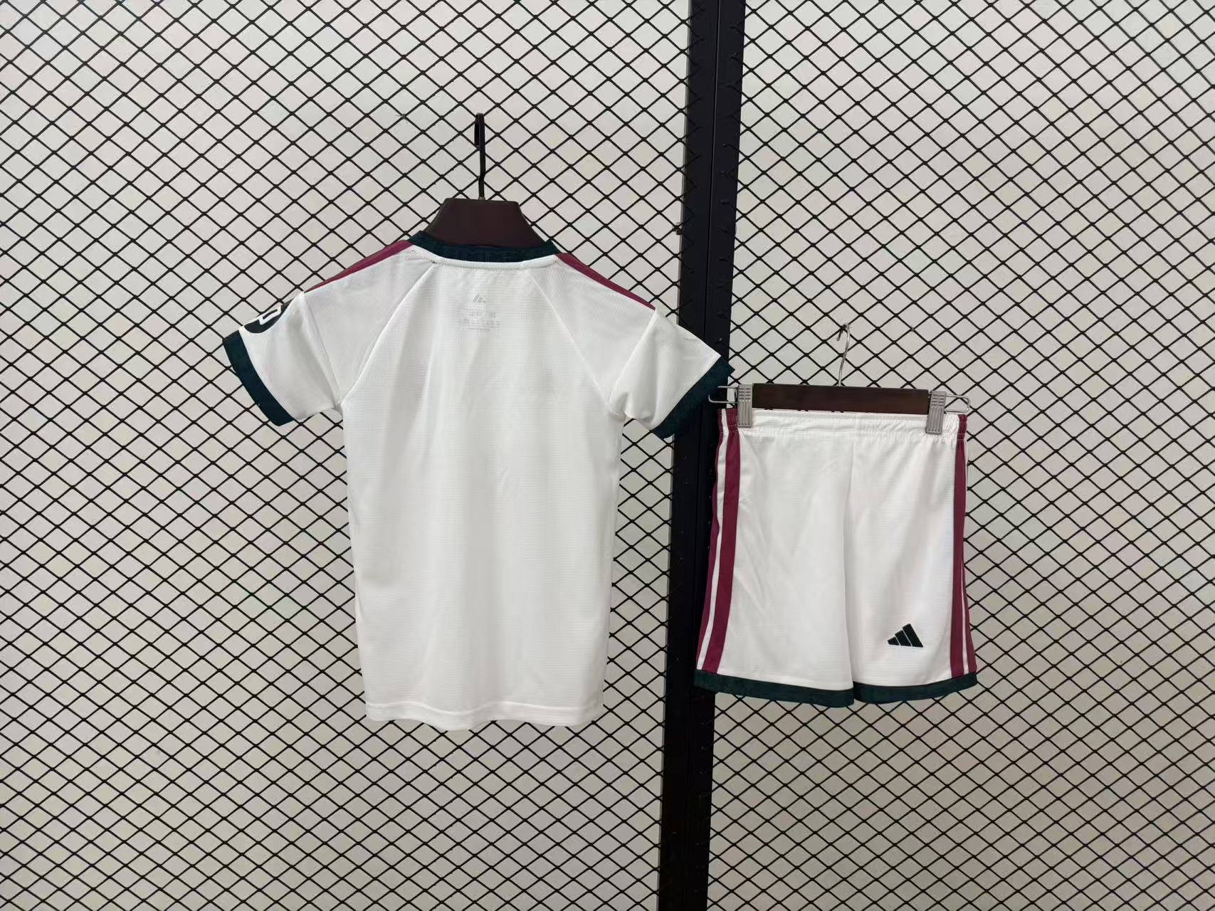 Real Madrid 26/27 Kids Home Jersey — back